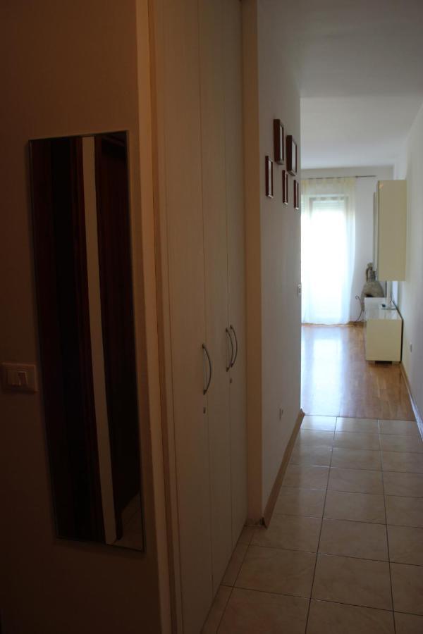 Toni Apartment Omiš Екстериор снимка
